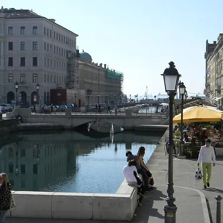 Lägenhet Antica Corte Trieste